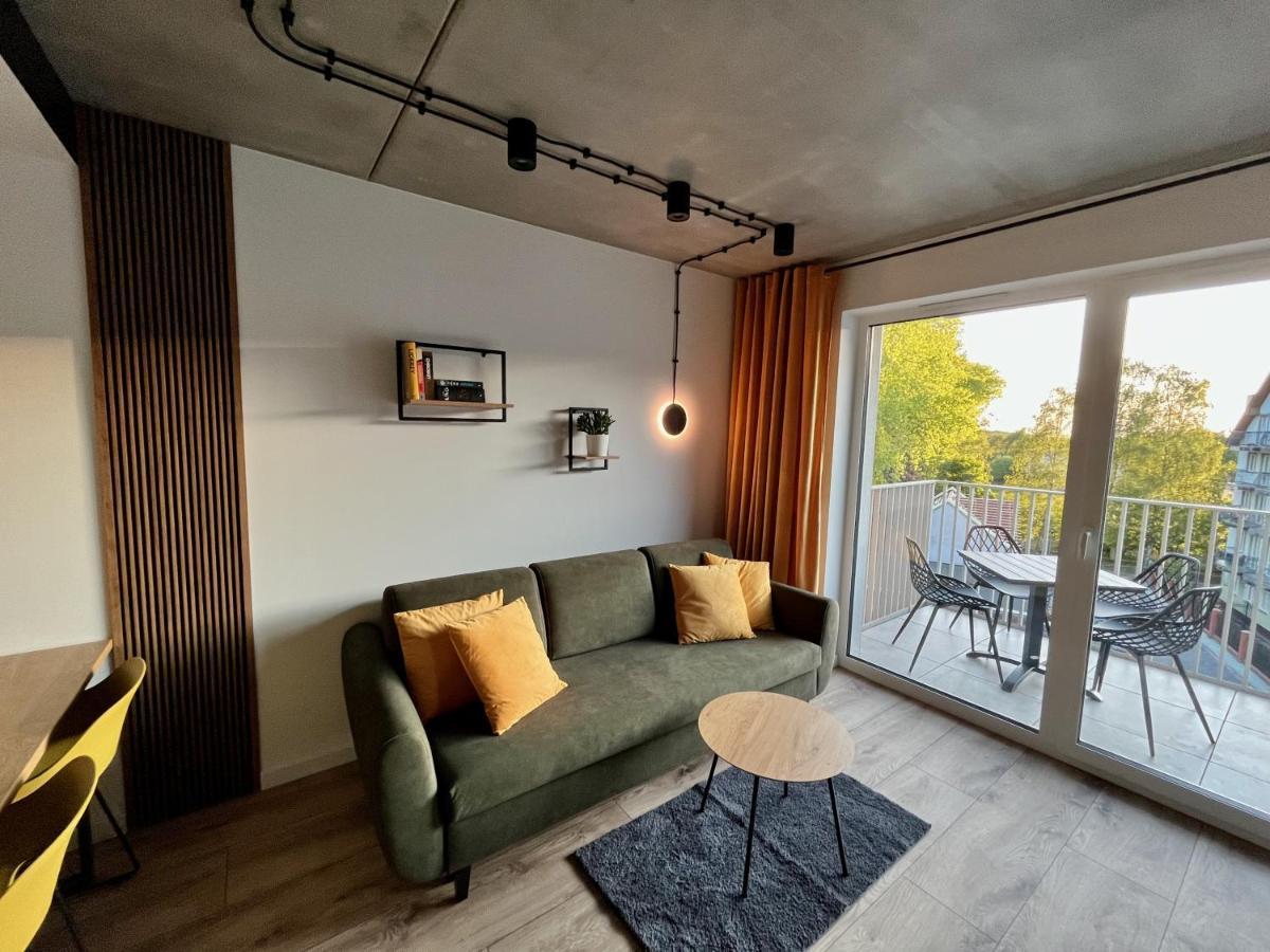 Green Port Spa Kolobrzeg Stylowy Loft- W Cenie Klimatyzacja, Baseny, 2 Jacuzzi, Sauna, Szlafroki, Bawialnia Bagian luar foto