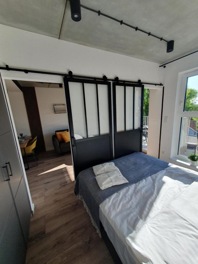 Green Port Spa Kolobrzeg Stylowy Loft- W Cenie Klimatyzacja, Baseny, 2 Jacuzzi, Sauna, Szlafroki, Bawialnia Bagian luar foto